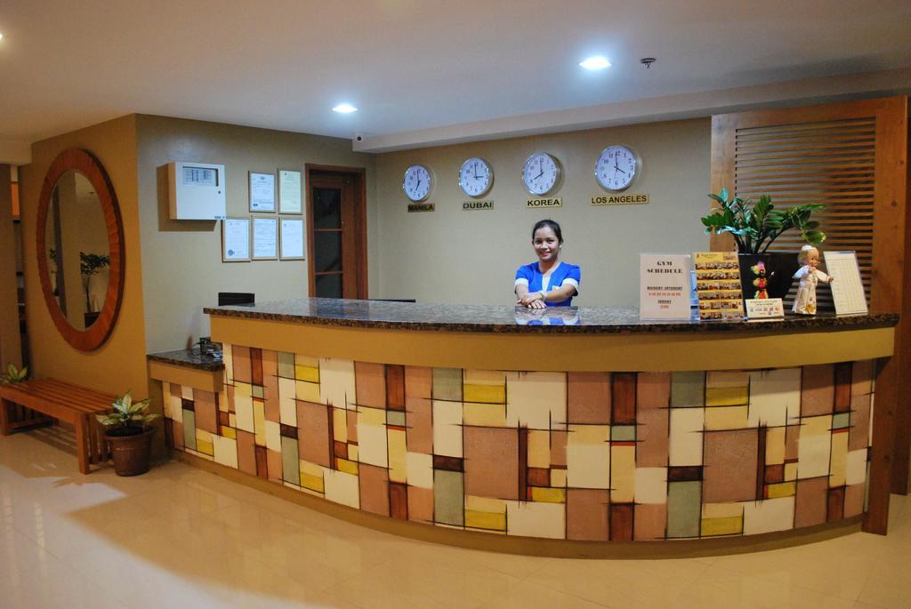Royal Suites Condotel Kalibo Exterior foto
